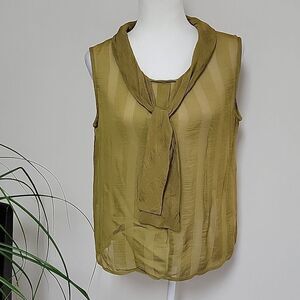 Blank London green shell